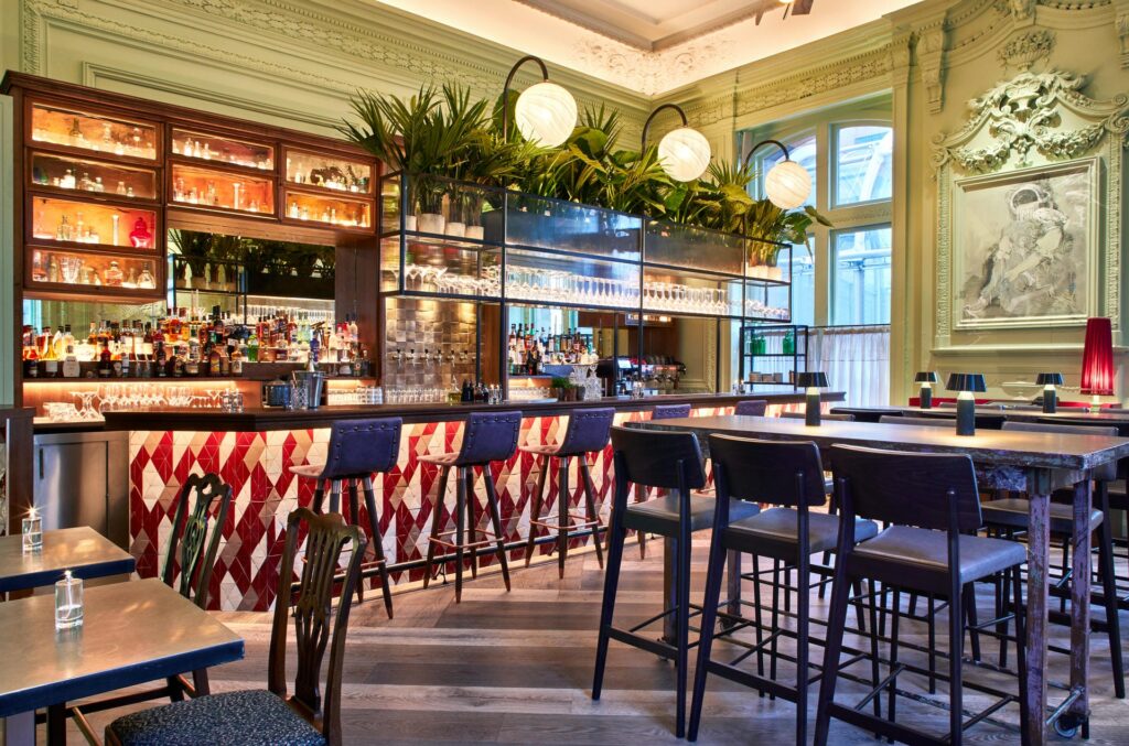 andaz_180518_RAKESBAR013_Compressed