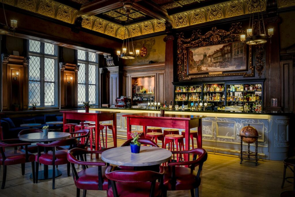 andaz_Lady Abercorn_s Pub & Kitchen (13)_Compressed
